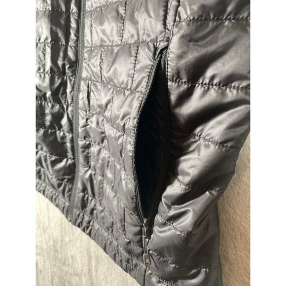 NWT Patagonia Men’s Nano Puff Vest Black Embroidered Quest Nutrition Logo Size M - Picture 6 of 16